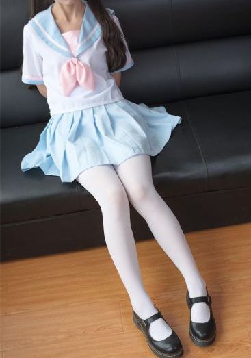 尿在里面h灌尿