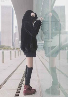 《淑女出招》电影