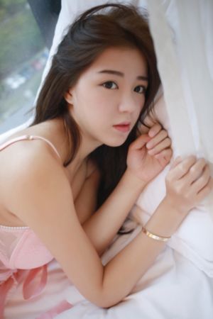 打光屁屁免费网站