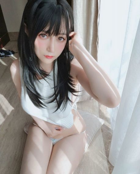 极品销魂美女特嫩bbb片