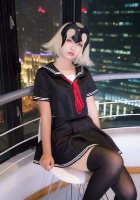 动漫美女操